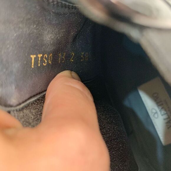 Valentino Garavani Rockstud Quilted Boots EU 38.5 US 8.5 Black Ankle Booties - Picture 7 of 9